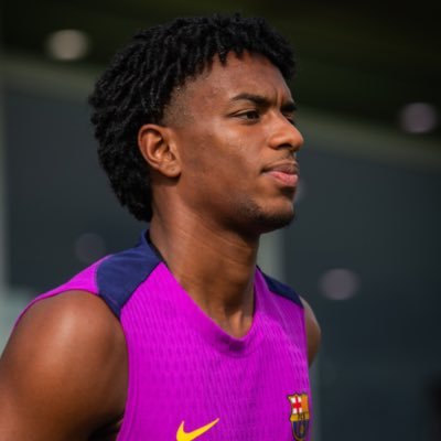 _alejandrobalde's profile picture. God ✝ First.
Alejandro Balde Fan page for post and if possible news 📰 for Balde. 
Barcelona 
Please 🙏 Follow up.