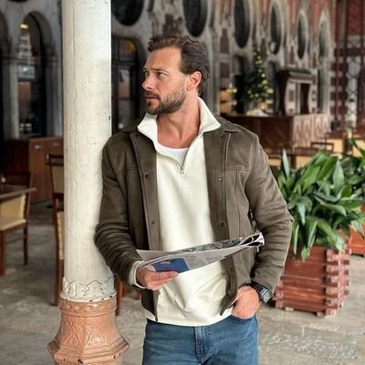 Retired Engineer, Wealth Preservation, Outdoors, Cars, NASCAR, Tennis, California refugee, father of two great boys, happily married conservative