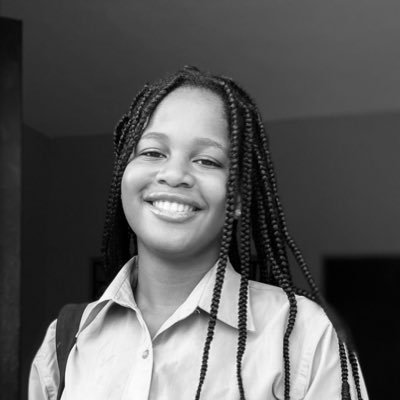 creative_yosore's profile picture. 🎯 Learning how to create strategic & functional designs || Visual Communication  🔑 || Stick around 👆