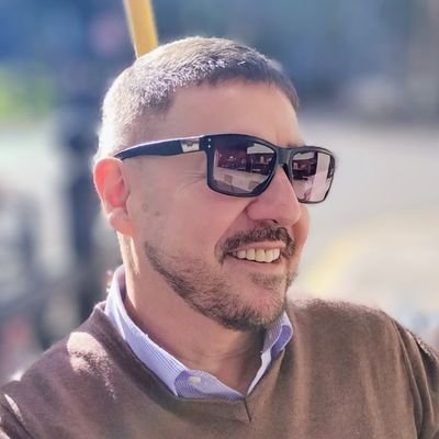 🇦🇷 SOY BUENA ONDA, NO TIRO ONDA. Esposo. Papá. Amo a los animales. Amigo de mis amigos. Uso Terre de Hermes. 🐕Morita siempre estarás en mi corazón ❤️ ❤️