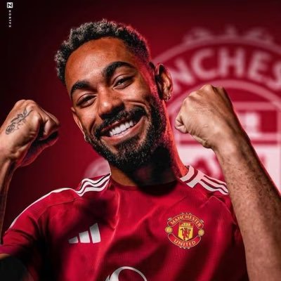 TheRedSide_'s profile picture. 