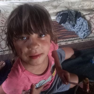 I am Umm Mustafa from Gaza. I have four children. Help me buy food and https://t.co/CBY4mH9LNm for my children. 😭💔