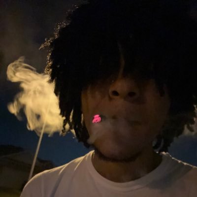 zvz1's profile picture. ig: geemoolah