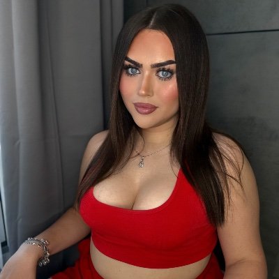 I come with spare parts 🏳️⚧️ SFW account 💘 A safe space for everyone 🌈 my other page @madixeliza