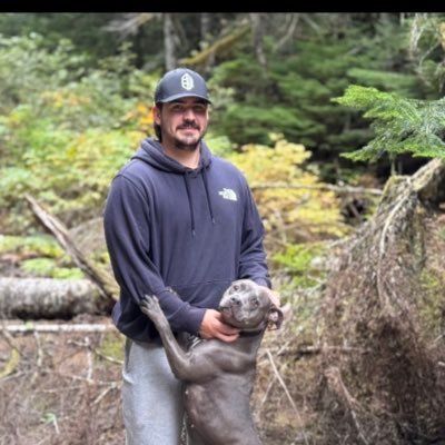 striker00003's profile picture. Business, comedy, self-improvement