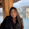 evayzh's profile picture. 