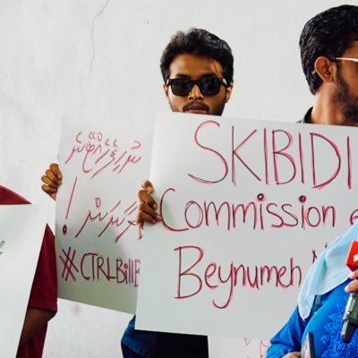 Journalism Award Winner🇲🇻 (2016). BA PoliSci&IR @MNUedu ('21-'23). Krogerup Højskole 🇩🇰 ('17), @slcj_lk 🇱🇰('15-‘16)