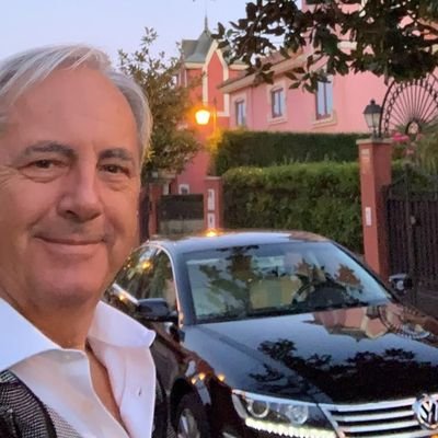 Husband, Father, Trump Supporter, Realtor, Motivational Speaker, Crypto Enthusiast, Bitcoin Trader,Old account got hacked at 52k,Trust In God #Trump