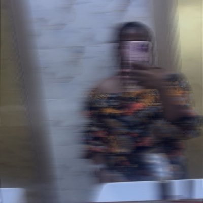 lauRetta_012's profile picture. l’m just a girl 😊