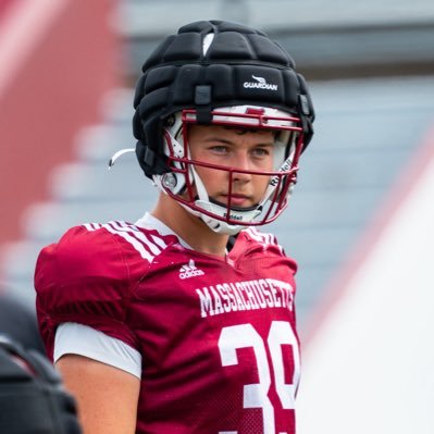 @umassfootball LS 4.5 ⭐️ Staples High CT Alum