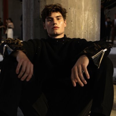 WTCHRfrench's profile picture. 𝑇𝘩𝜀́𝜎𝜕𝜎𝑟𝜀 𝜕𝜀 𝐵𝑙𝜎𝜋𝛼𝜑