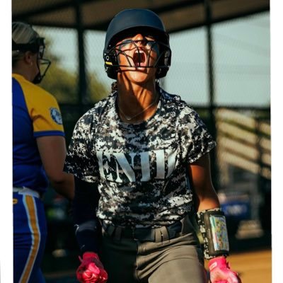 Gracie_Combrink's profile picture. Enid Ok || Pitcher Utility || Oklahoma Athletics Bezdicek || EHS ||