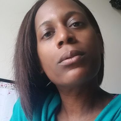 2bCarlisa's profile picture. What if I told you, the left wing & the right wing belong to the same bird 🐦?!