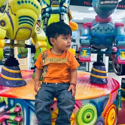 BrianaValdi530's profile picture. 