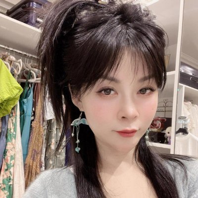 kimiakg21's profile picture. Timeless rosewood furniture, blending tradition and elegance with lasting quality for modern living