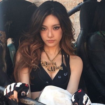 beebooti's profile picture. ed twt