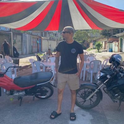 Brviana999's profile picture. 