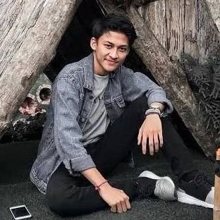 berang banget sama orang yg berkendara sambil merokok