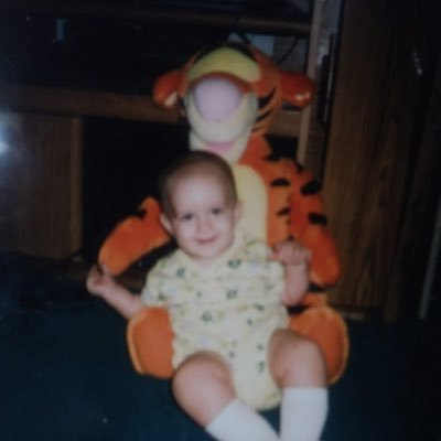 • 24. Content / Editor for @MavrekHQ • Game reviewer, music reviewer, & trophy hunter •