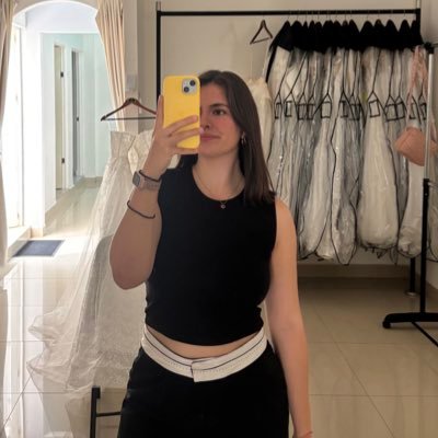 Ags 🇲🇽/fashion.designer IG: Hannadealba HI STALKER
