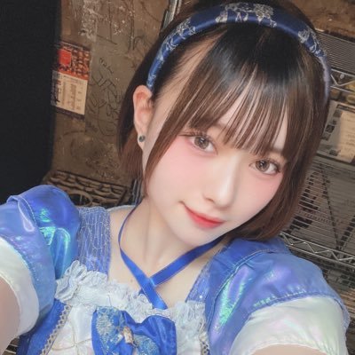 お肉大好き マシュマロボディのぷにぷにアイドル! プリンセスは眠らないっ!青色担当・鳴海愛梨です❁⃘ なるみんって呼んでね💙 お仕事依頼@princess_dns まで💌事務所管理です リプ返は1日1人1回まで💬 沢山RTしてね🔗💕 #なるみといっしょ