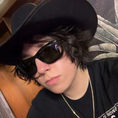 paolishtheduck's profile picture. ғᴏᴏʟɪᴄʜ || ǫᴜᴀᴄᴋɪᴛʏ || ᴠᴇɢᴇᴛᴛᴀ || ᴋᴀʀᴍᴀʟᴀɴᴅ || ǫsᴍᴘ || ᴀʟᴇxʙʏ || ʀᴏɪᴇʀ || 🏡♡