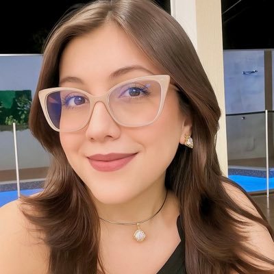 andressa_s_a's profile picture. Pela graça de Deus sou esposa do Wanderson e mãe do Arthur. Serva do Deus vivo. Sirvo na IIGD. Vivendo Jó 42.2 ✨