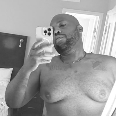 he/they -It’s not that deep. Random Wildcard just tweeting bullshit and half naked photos ♒️ 📸