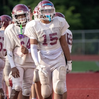 woody 🏈|5’8 160| Offensive Guard|2030| #71| Email andersonja@iwoodridge.com Insta Jaanders0n phone number 330-631-2944