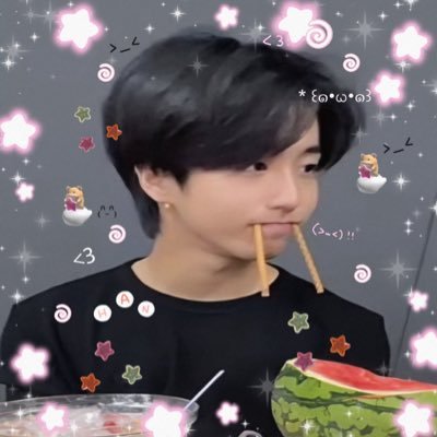 multi fan account but a lot of bts, skz, ateez, & twice ⋆。𖦹°⭒ black, she/her, 26 ˃ᴗ˂₊˚⊹♡