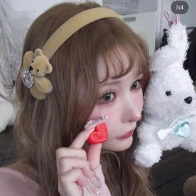 uraakadesu21101's profile picture.