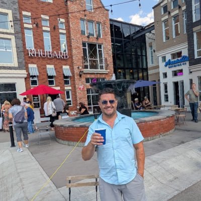 DarrylRoss72's profile picture. Oilers fan. Love music, love to travel . Dream out Loud! 🇨🇦