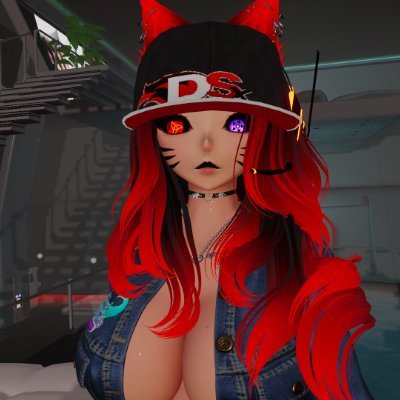 Hi! i am DSxBullets! I am a Club Advisor, TFT ClubOwner, i dance,I like anime, and i use a waifu avatar to stream and play VRchat.
Im a pretty chill dude~