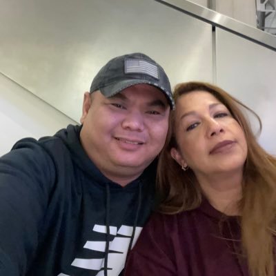 sparkyseabee's profile picture. 