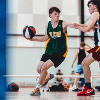 Class of 27’ | 6’2 combo guard |📍Melbourne, Australia | 18.2 at Waverley Falcons basketball club| 📩 harrimay08@icloud.com | IG: harrimay_ DM’s open