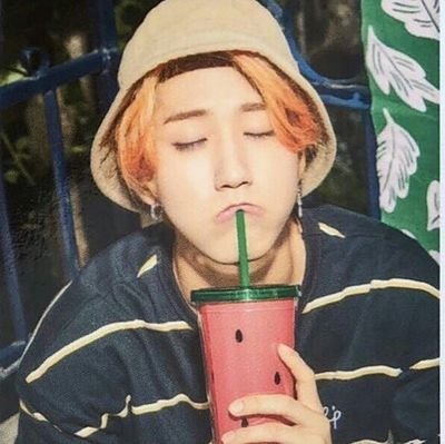 eosaekhan's profile picture. I'm cool and like Han Jisanji🌈