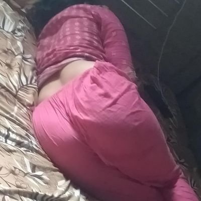 umerpakicuckold's profile picture. mein Umer hon meri begum ayesha hum karachi mein rehty hain agar koi is se milna chahta hai ya video per dekhna chata hai tu rabta kare