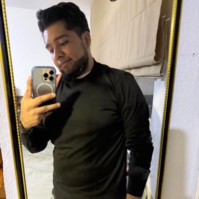 P0werJuk0's profile picture. Ingeniero en Tic's y Gamer de corazón 💜🎮💻