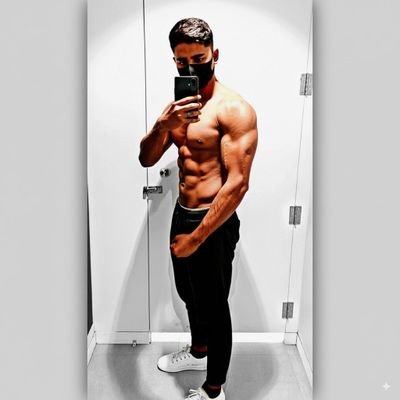 dxvidfernxndez's profile picture. like techy things