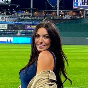 If there’s one thing I’m willing to bet on, it’s myself. | Sports Reporter | Instagram: Michaelabennett22