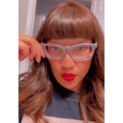 Instagram : Mony19rods Snapchat : Mony17rods Red-note: Monique She's so perfect in her own lil world . ❤