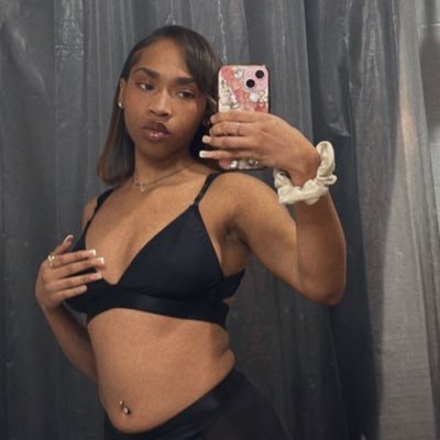OCONTENT CREATOR..WRITE ME UP OR SEND DMS FOR HOT NASTY CONTENTS AND FACETIME SHOWS! D I DO MEETS ** Model hmu Daddy
