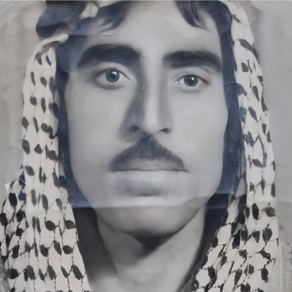 Rifay79651428's profile picture. الحياة حلوة بس نفهما