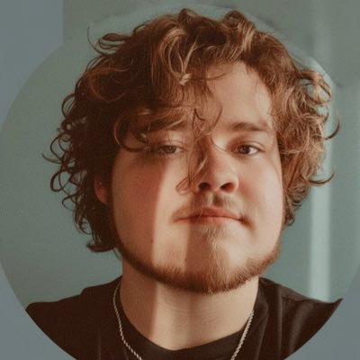 fuzz_emporium's profile picture. Distortion + Soul = Fużż