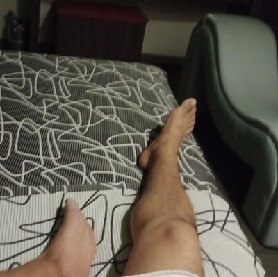 Cachondo apasionado gusto por señoras mayores que yo single atrevido corneador me DM abierto