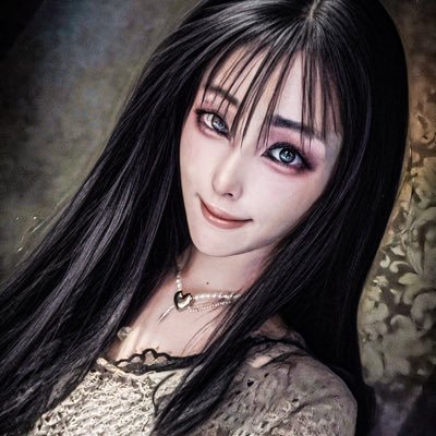 【 業界最速プロデビュー占い師 】 西洋占星術×AI |
