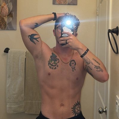 EvilCODzombie's profile picture. 