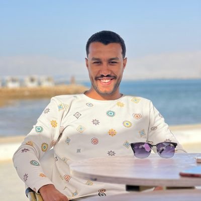 الزمالك 🇱🇻🔥.
صاحب اكبر مطاعم ماكدونالدز 〽️🔥😅