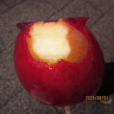 iwakodejima_999's profile picture. 社会を知らないウルトラ級の投資初心者の備忘録📕読んだ本の感想も投稿します。
