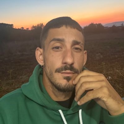 Cashmaster 💶 Dominante. Humillar es una forma de vida con la que se nace, perros venid si tenéis huevos. bizums al md. Perros con pasta! 💰